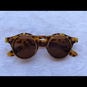 Brand New (NWOT) Sunnies.